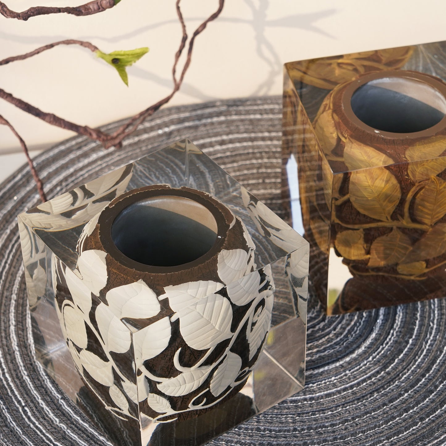 Antique Leaf Vine Vase -  White Vine