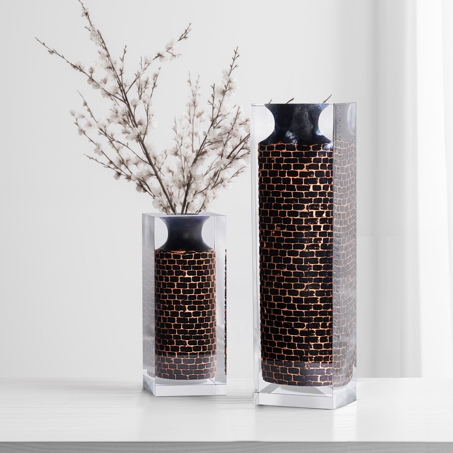 Black Retro Castle Vase