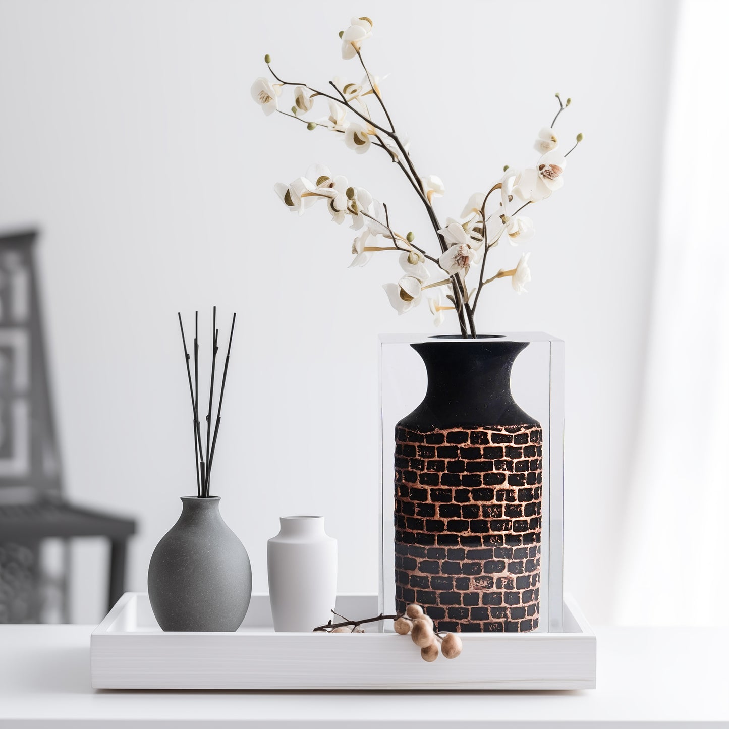 Black Retro Castle Vase