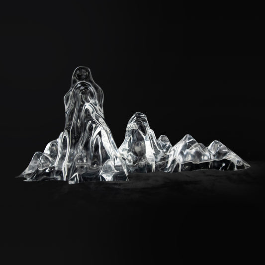 Mountain Art Sculpture - Giant Crest