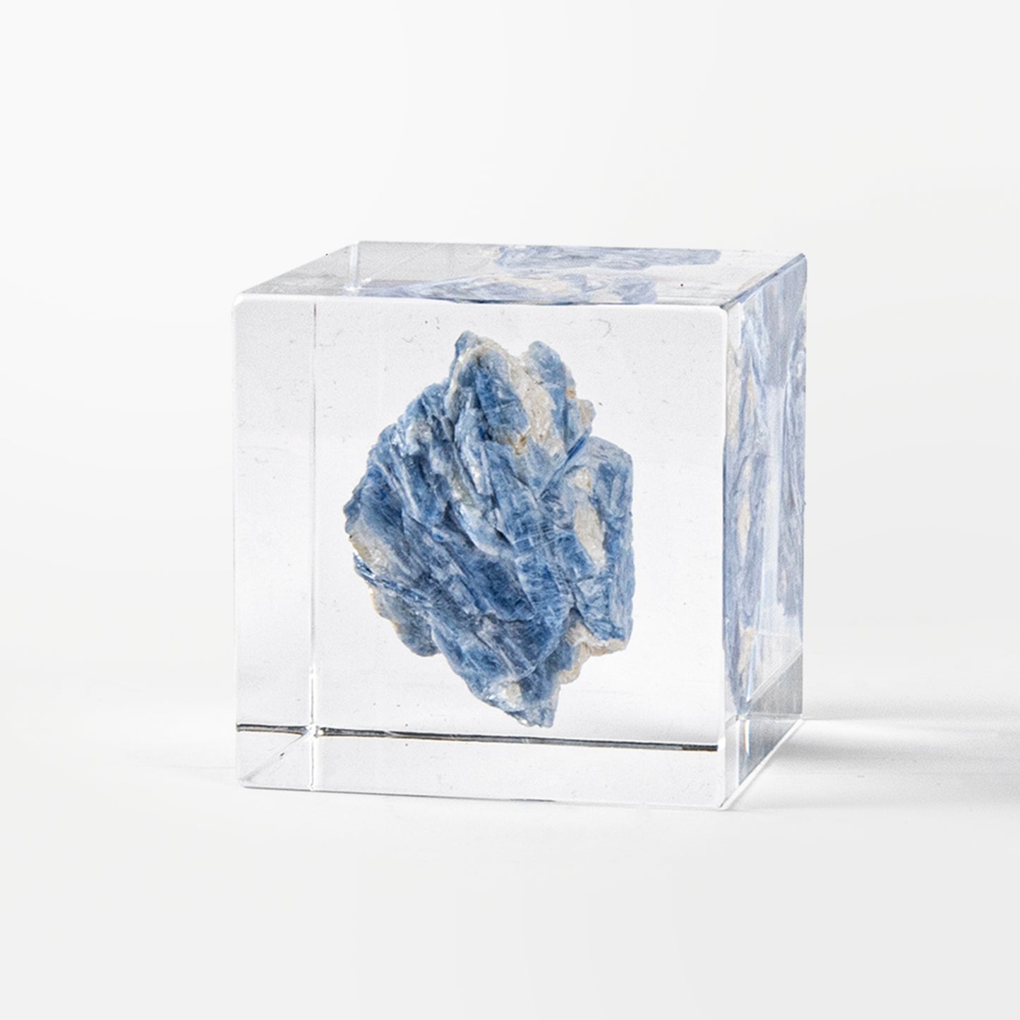 Kyanite Cube