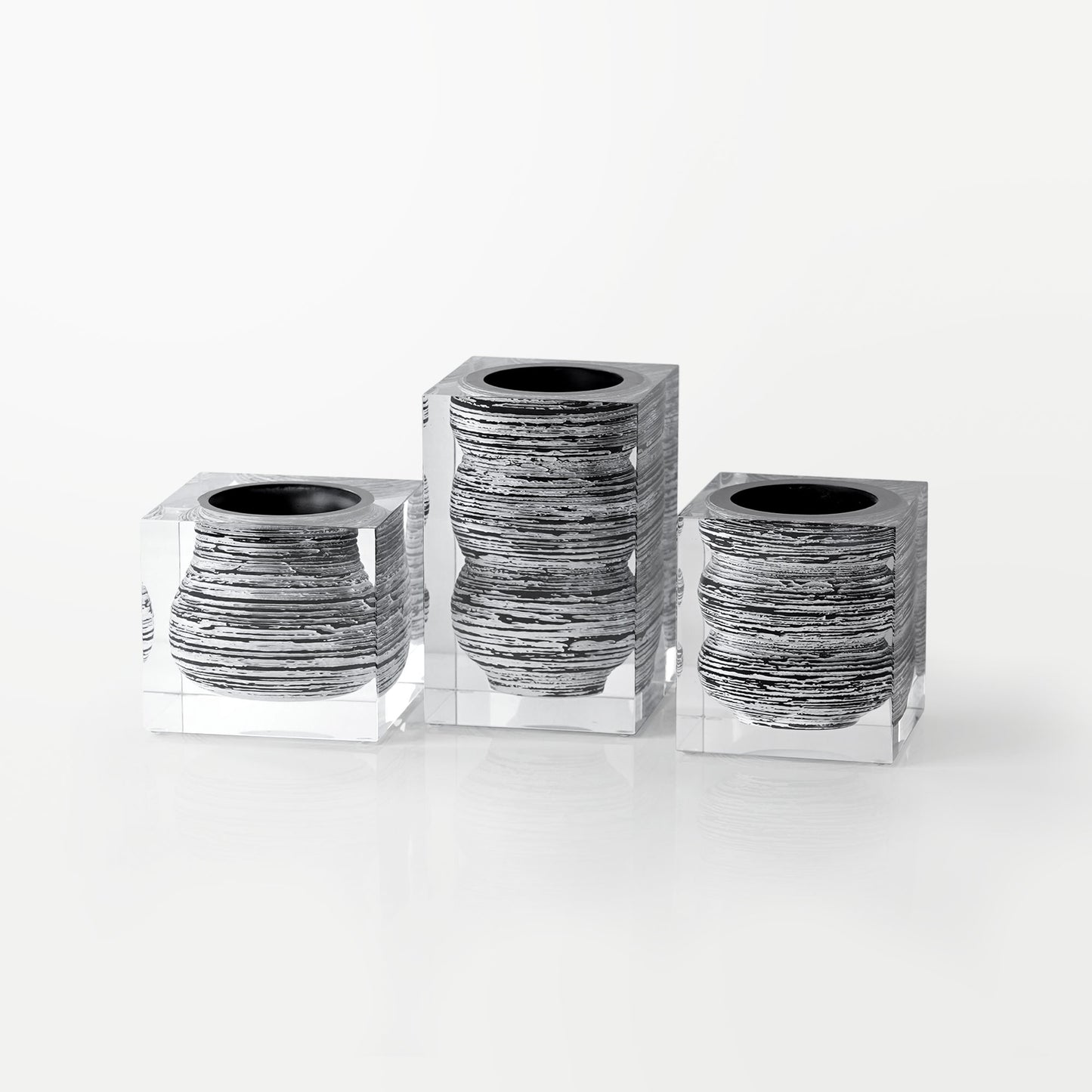 Strata Loop Vase