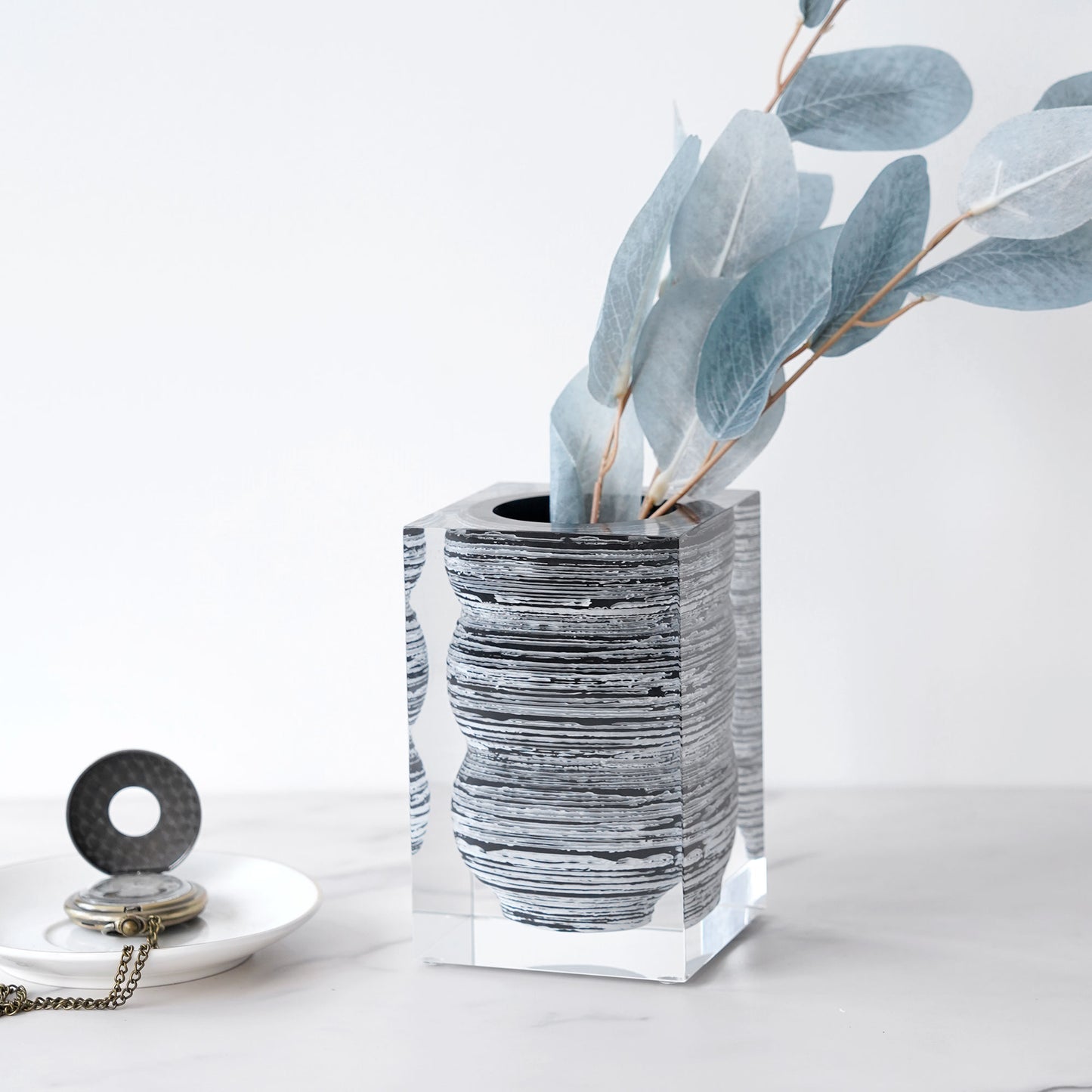 Strata Loop Vase