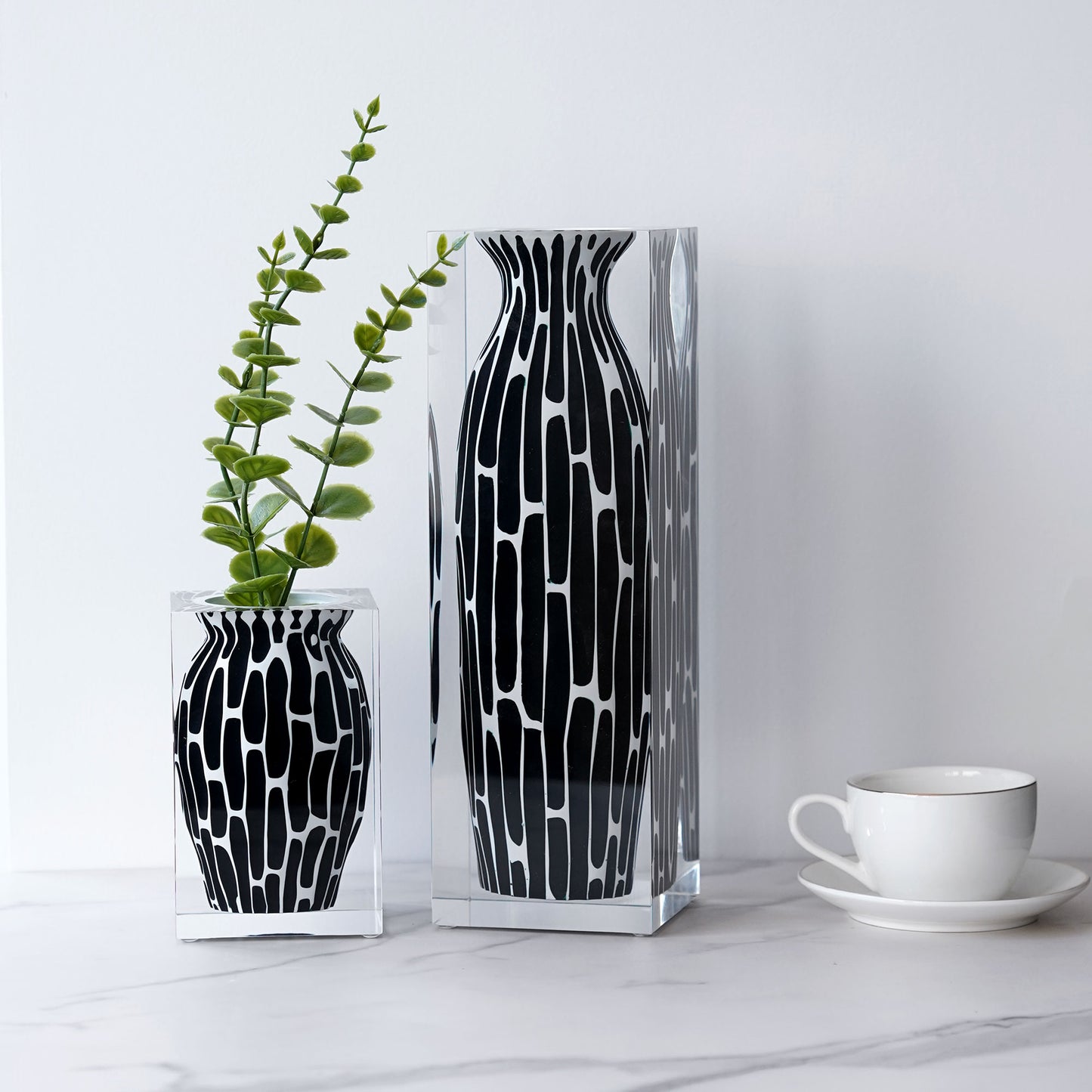 Totem Noir Tall Vase - Narrow Neck